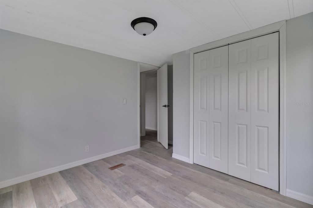 For Sale: $239,000 (3 beds, 2 baths, 1288 Square Feet)