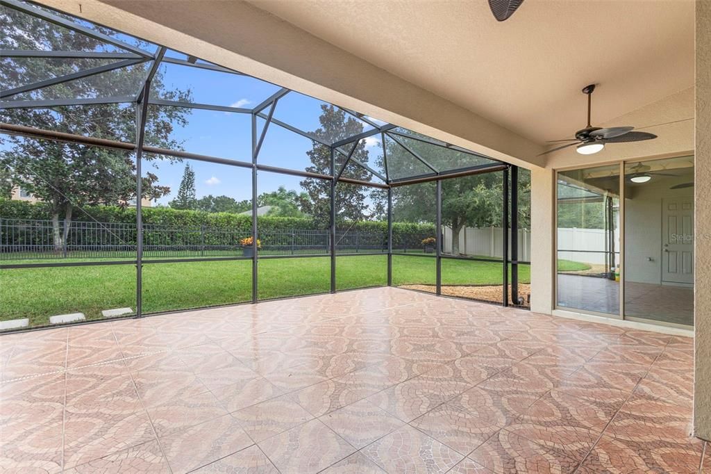 Active With Contract: $699,900 (4 beds, 3 baths, 2651 Square Feet)