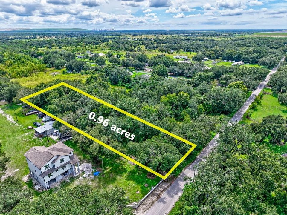 最近售出: $60,000 (0.96 acres)