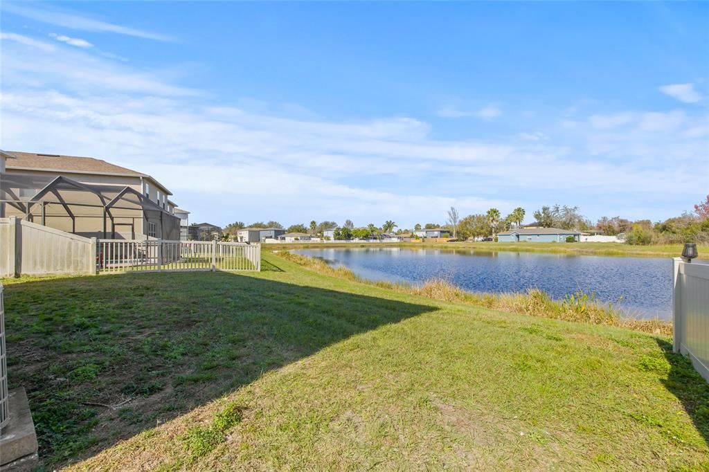 Active With Contract: $3,000 (4 beds, 3 baths, 2652 Square Feet)