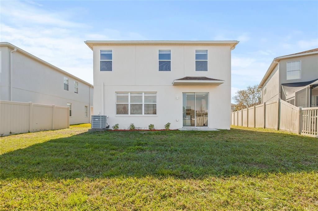 Active With Contract: $3,000 (4 beds, 3 baths, 2652 Square Feet)