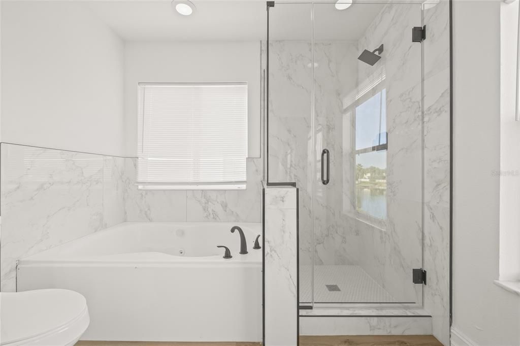 Active With Contract: $3,000 (4 beds, 3 baths, 2652 Square Feet)