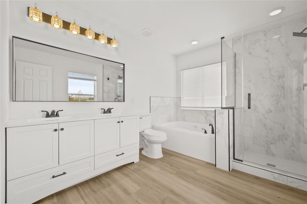 Active With Contract: $3,000 (4 beds, 3 baths, 2652 Square Feet)