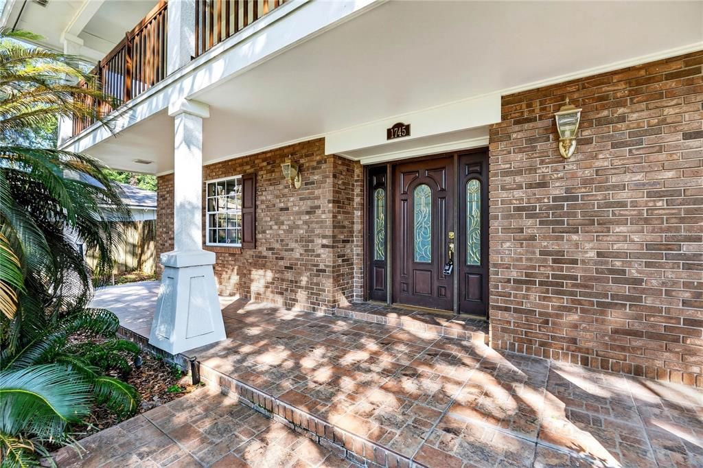 En Venta: $1,200,000 (4 camas, 3 baños, 2378 Pies cuadrados)