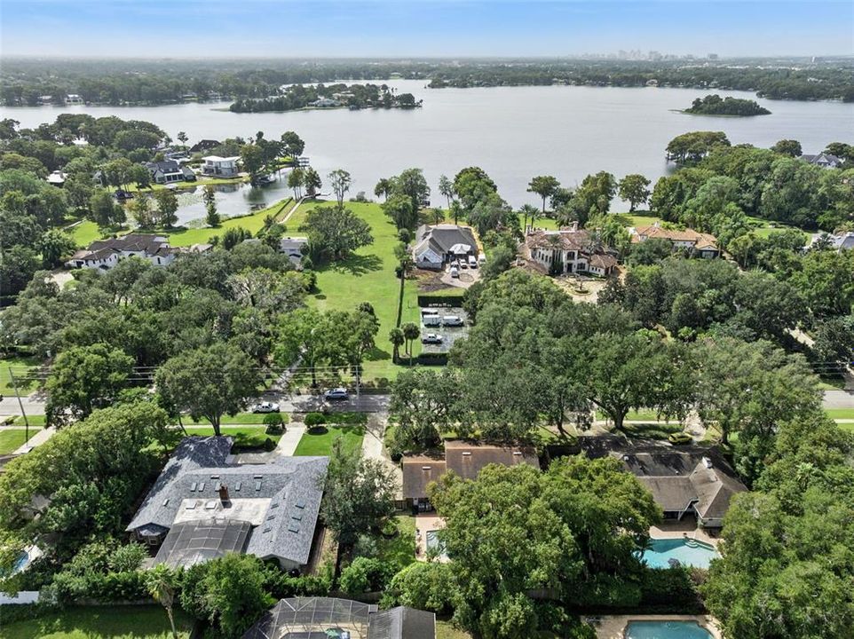 En Venta: $1,200,000 (4 camas, 3 baños, 2378 Pies cuadrados)