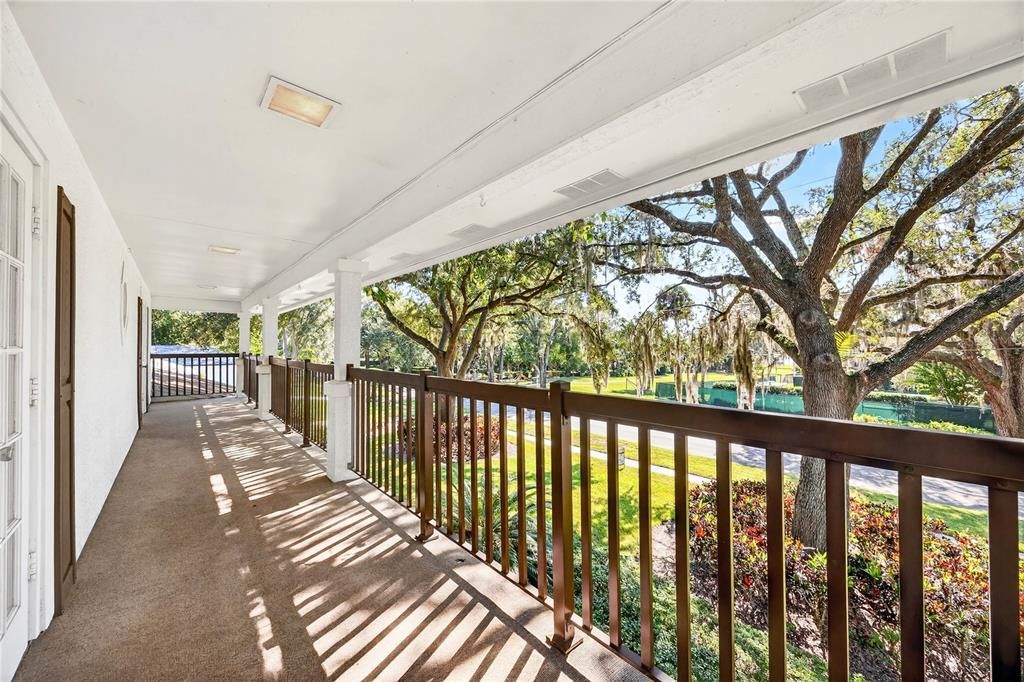 En Venta: $1,200,000 (4 camas, 3 baños, 2378 Pies cuadrados)