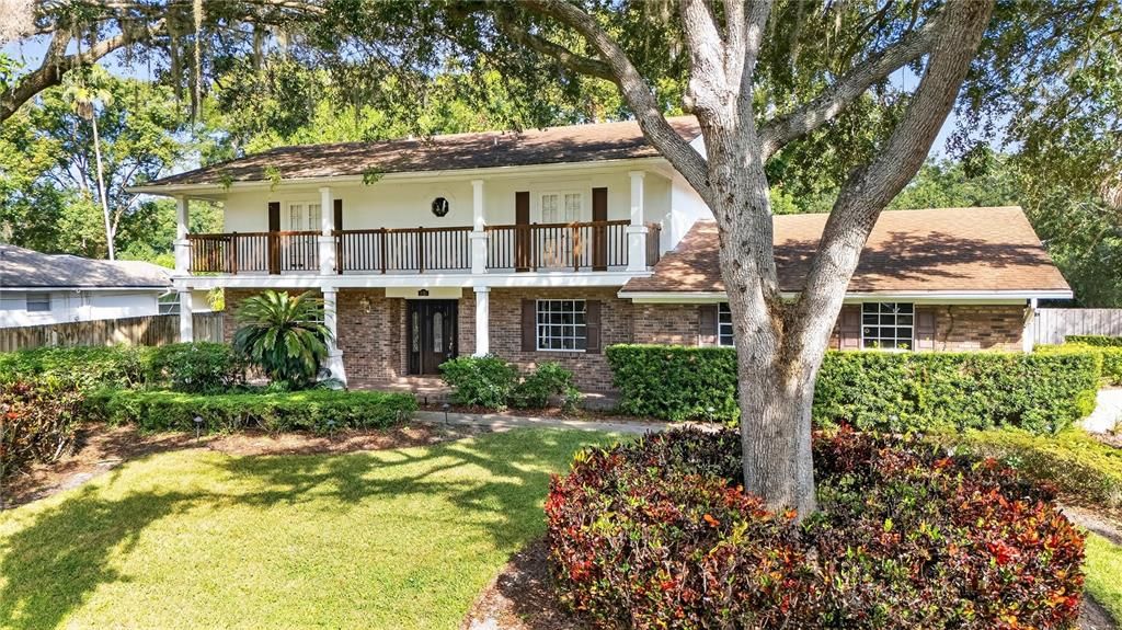 En Venta: $1,200,000 (4 camas, 3 baños, 2378 Pies cuadrados)