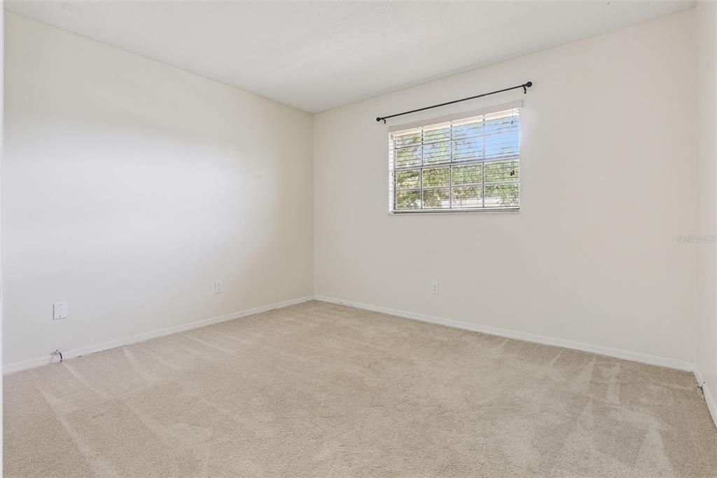 En Venta: $1,200,000 (4 camas, 3 baños, 2378 Pies cuadrados)