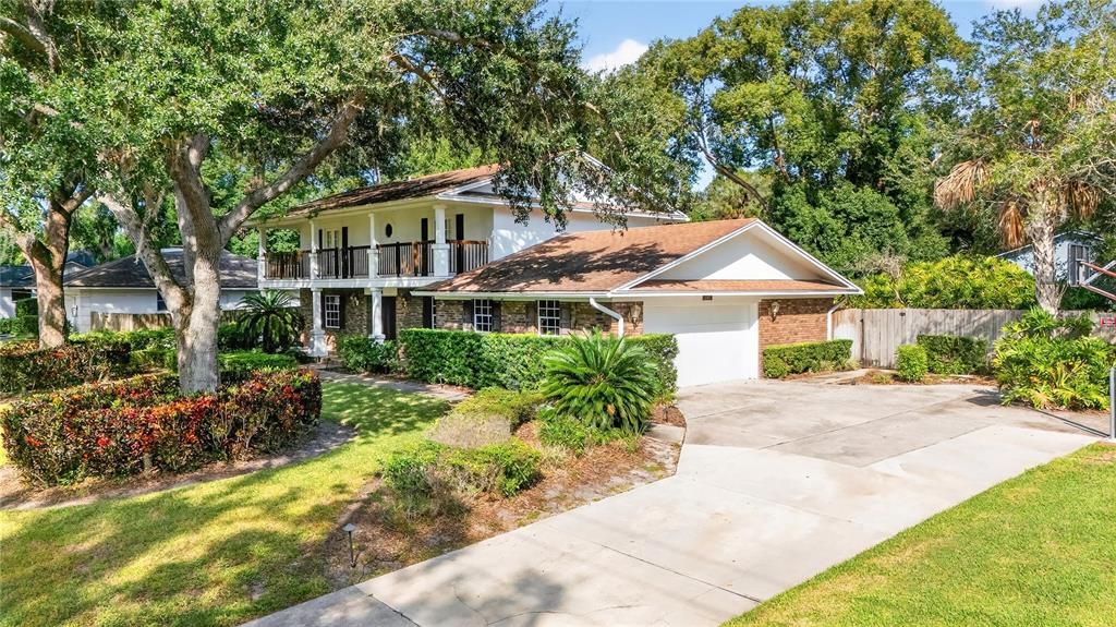 En Venta: $1,200,000 (4 camas, 3 baños, 2378 Pies cuadrados)