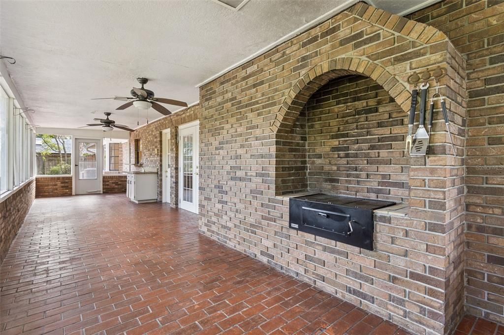 En Venta: $1,200,000 (4 camas, 3 baños, 2378 Pies cuadrados)