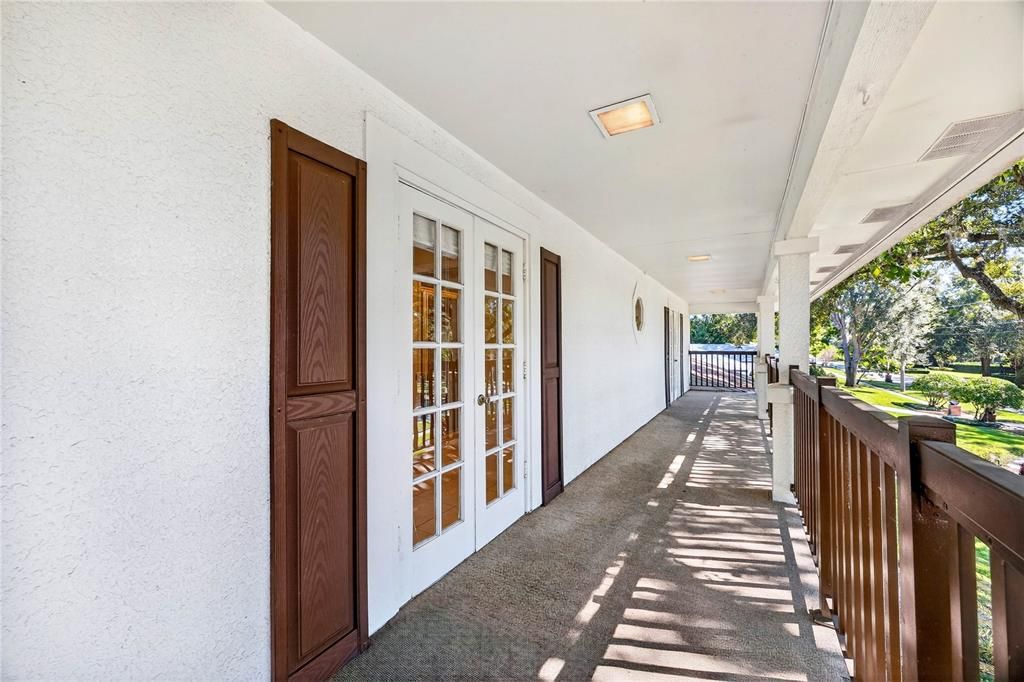 En Venta: $1,200,000 (4 camas, 3 baños, 2378 Pies cuadrados)