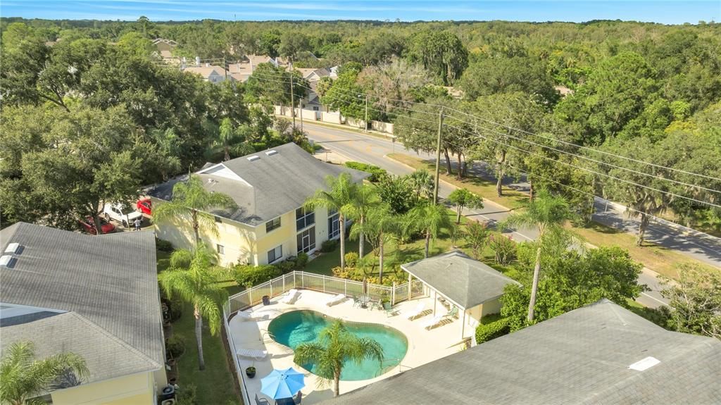 For Sale: $169,900 (2 beds, 2 baths, 1021 Square Feet)