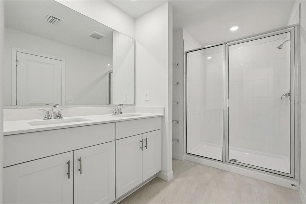 En Venta: $286,530 (3 camas, 2 baños, 1566 Pies cuadrados)