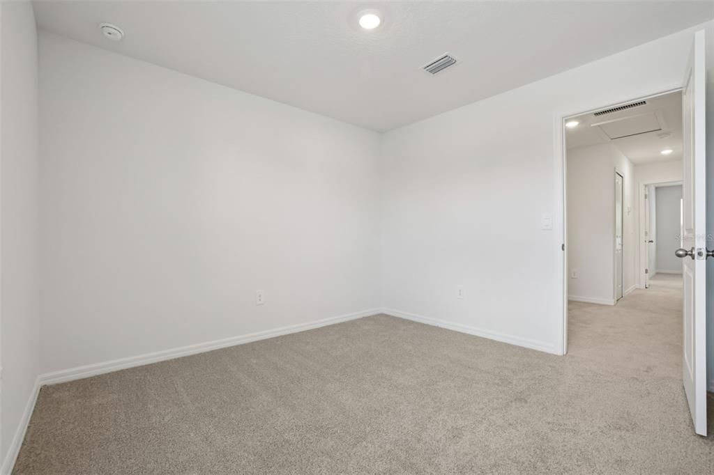 En Venta: $286,530 (3 camas, 2 baños, 1566 Pies cuadrados)