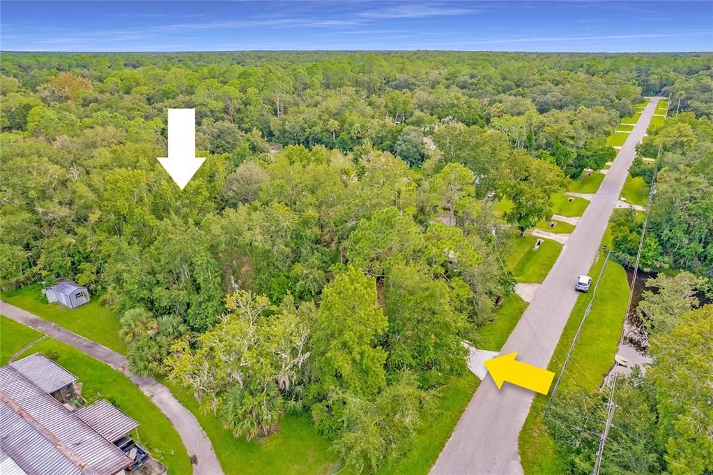 На продажу: $122,000 (1.03 acres)