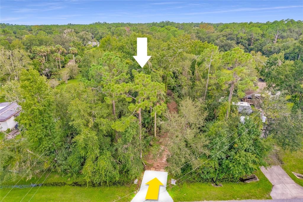 На продажу: $122,000 (1.03 acres)