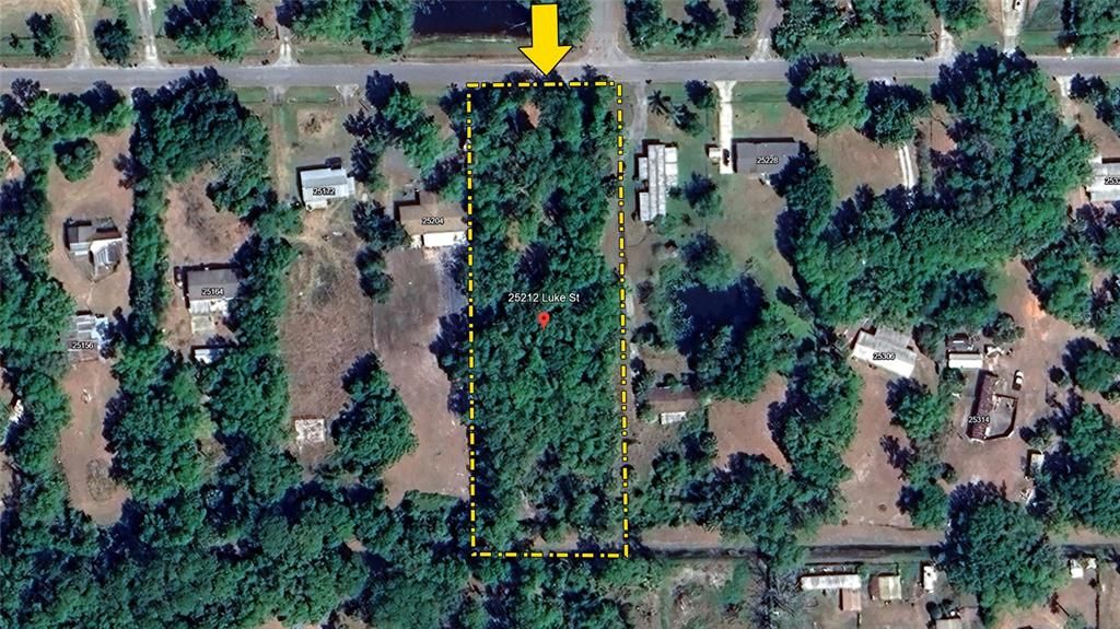 На продажу: $122,000 (1.03 acres)