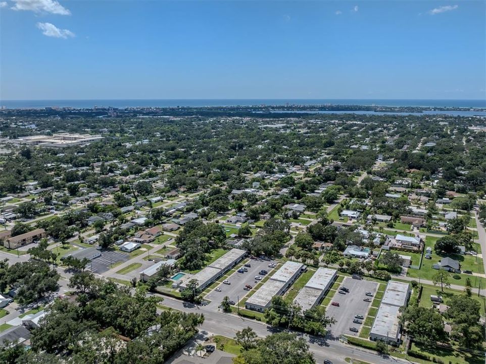 待售: $143,000 (1 贝兹, 1 浴室, 403 平方英尺)