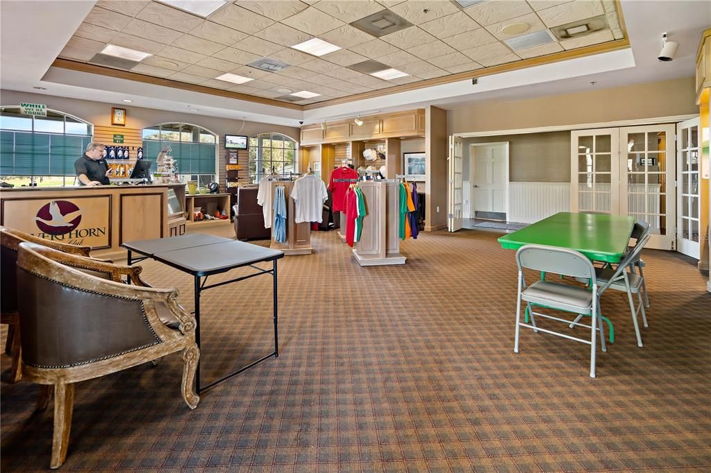 Под контрактом: $560,000 (3 спален, 3 ванн, 2837 Квадратных фут)