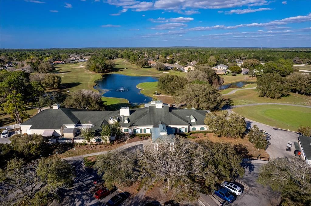 Под контрактом: $560,000 (3 спален, 3 ванн, 2837 Квадратных фут)