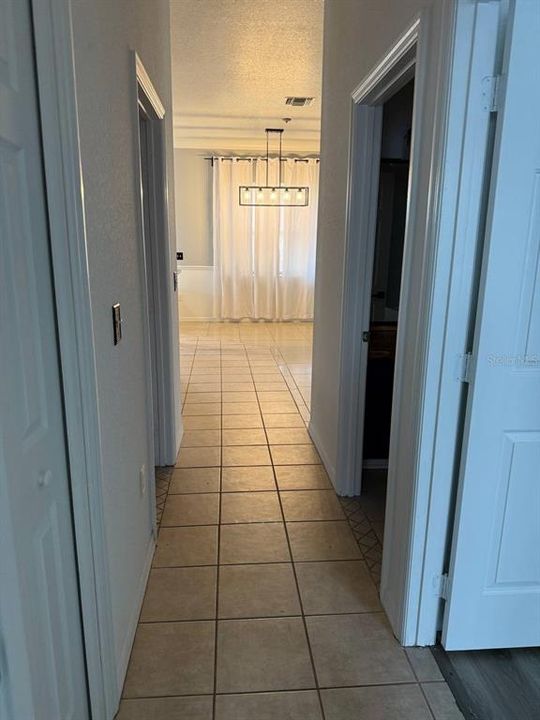 For Rent: $1,950 (3 beds, 2 baths, 1844 Square Feet)