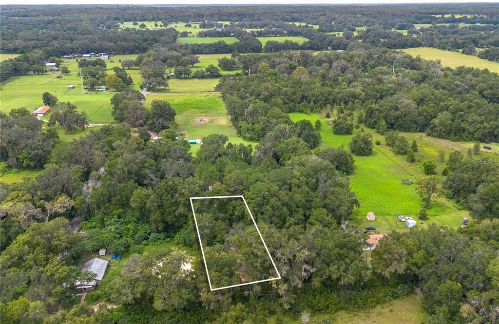 En Venta: $65,000 (0.68 acres)