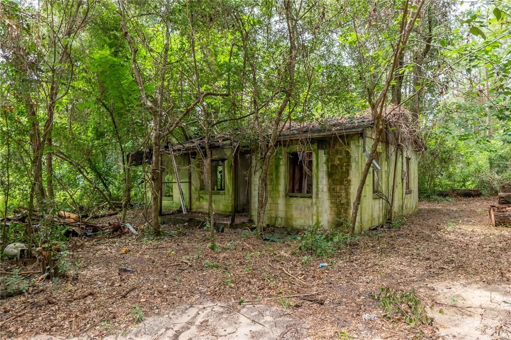 En Venta: $65,000 (0.68 acres)