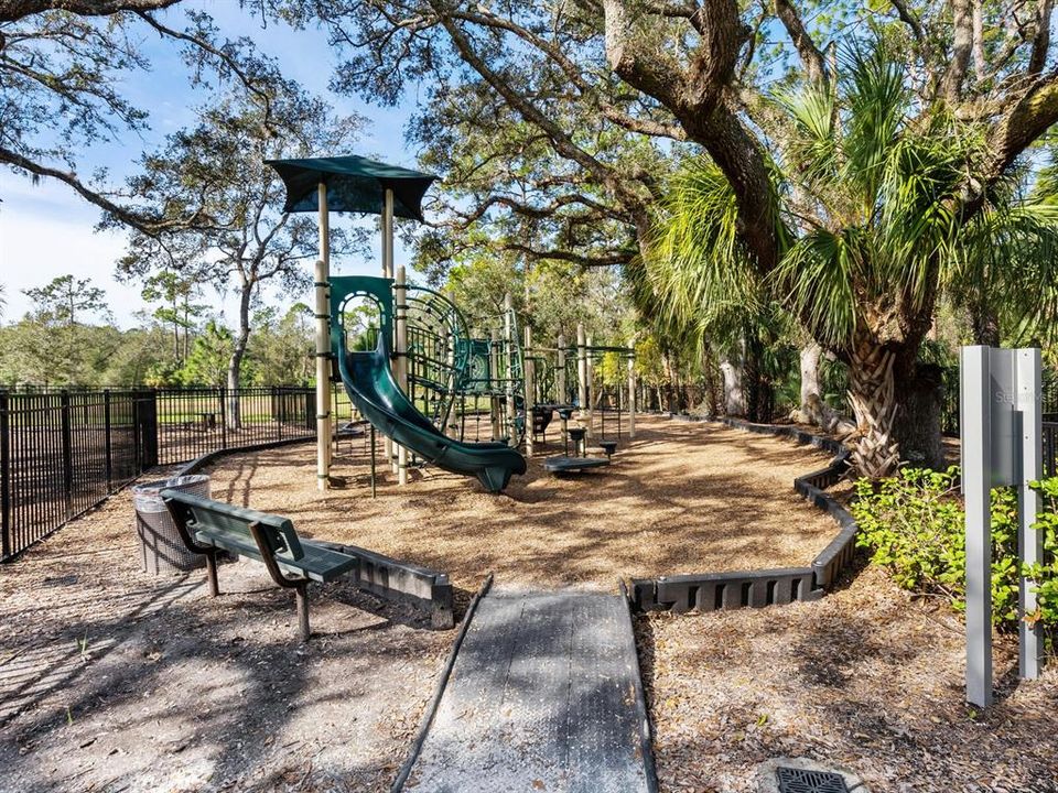 Active With Contract: $500,000 (4 beds, 2 baths, 2051 Square Feet)