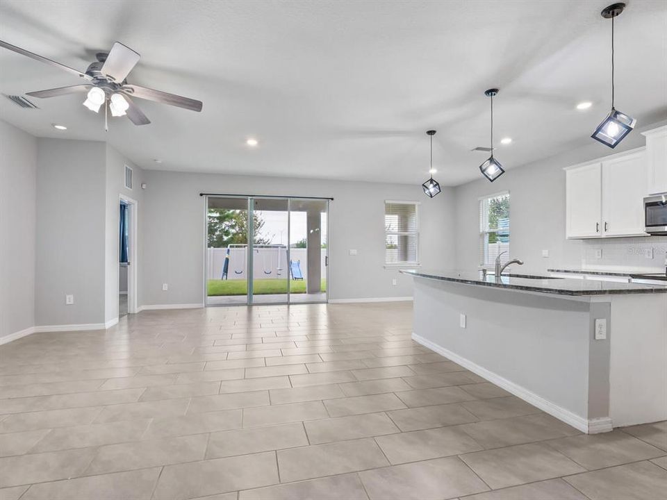 Active With Contract: $500,000 (4 beds, 2 baths, 2051 Square Feet)