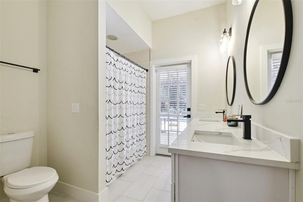 Active With Contract: $1,050,000 (5 beds, 3 baths, 3308 Square Feet)