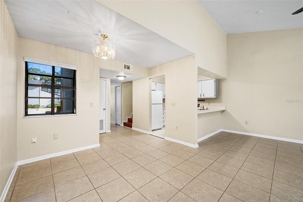 En Venta: $211,000 (3 camas, 2 baños, 1321 Pies cuadrados)