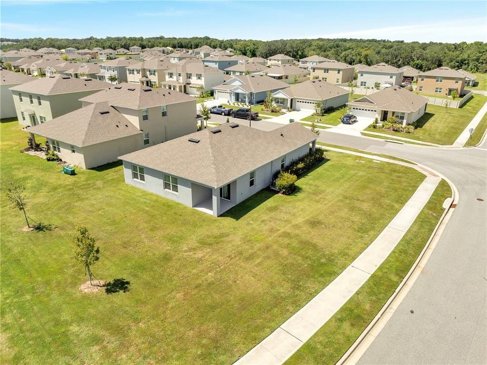 待售: $392,990 (4 贝兹, 2 浴室, 1617 平方英尺)