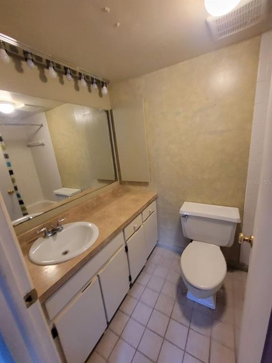 На продажу: $175,000 (3 спален, 2 ванн, 1272 Квадратных фут)