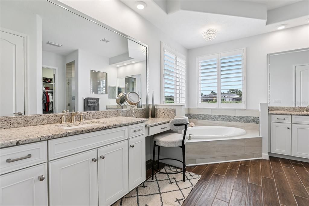 待售: $765,000 (4 贝兹, 3 浴室, 2681 平方英尺)