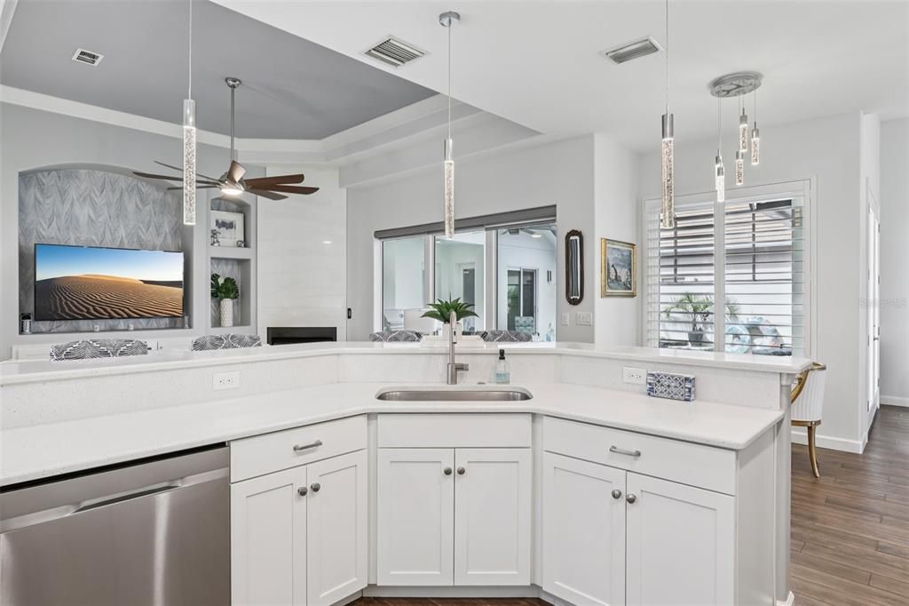 待售: $765,000 (4 贝兹, 3 浴室, 2681 平方英尺)