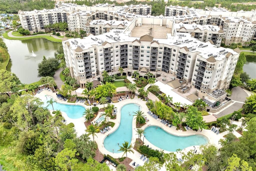 Под контрактом: $179,900 (2 спален, 2 ванн, 1375 Квадратных фут)