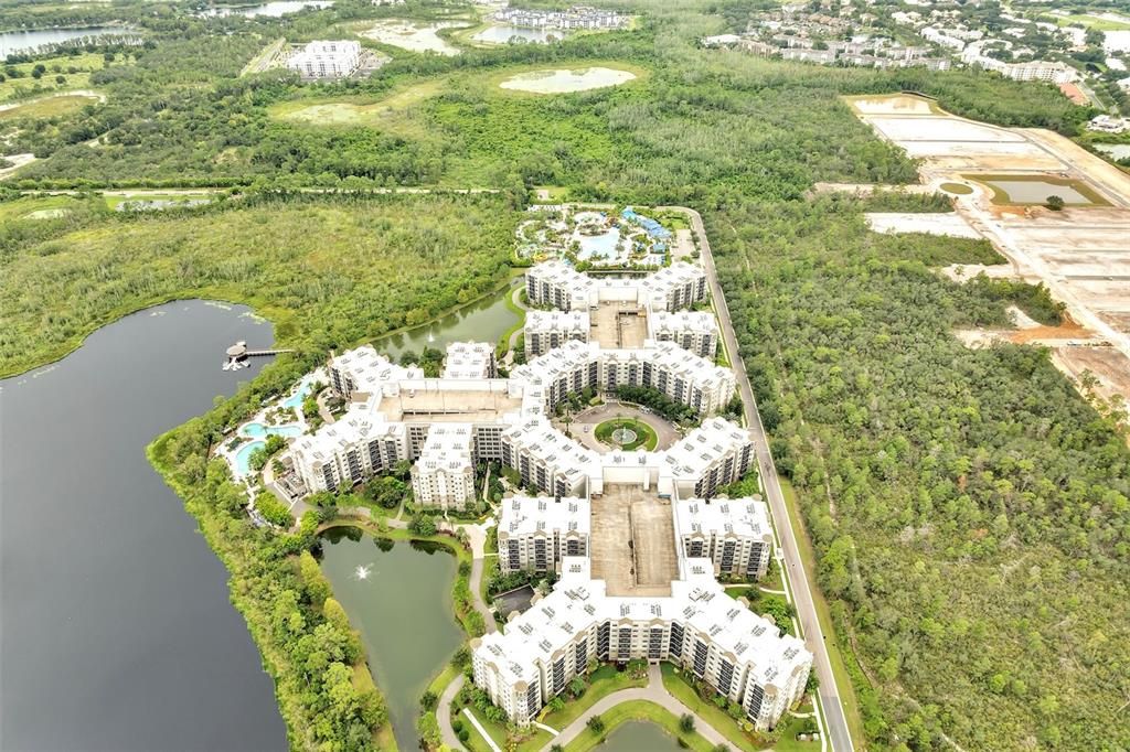 Под контрактом: $179,900 (2 спален, 2 ванн, 1375 Квадратных фут)