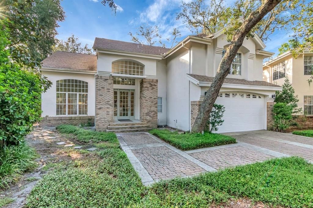 На продажу: $950,000 (6 спален, 4 ванн, 4161 Квадратных фут)