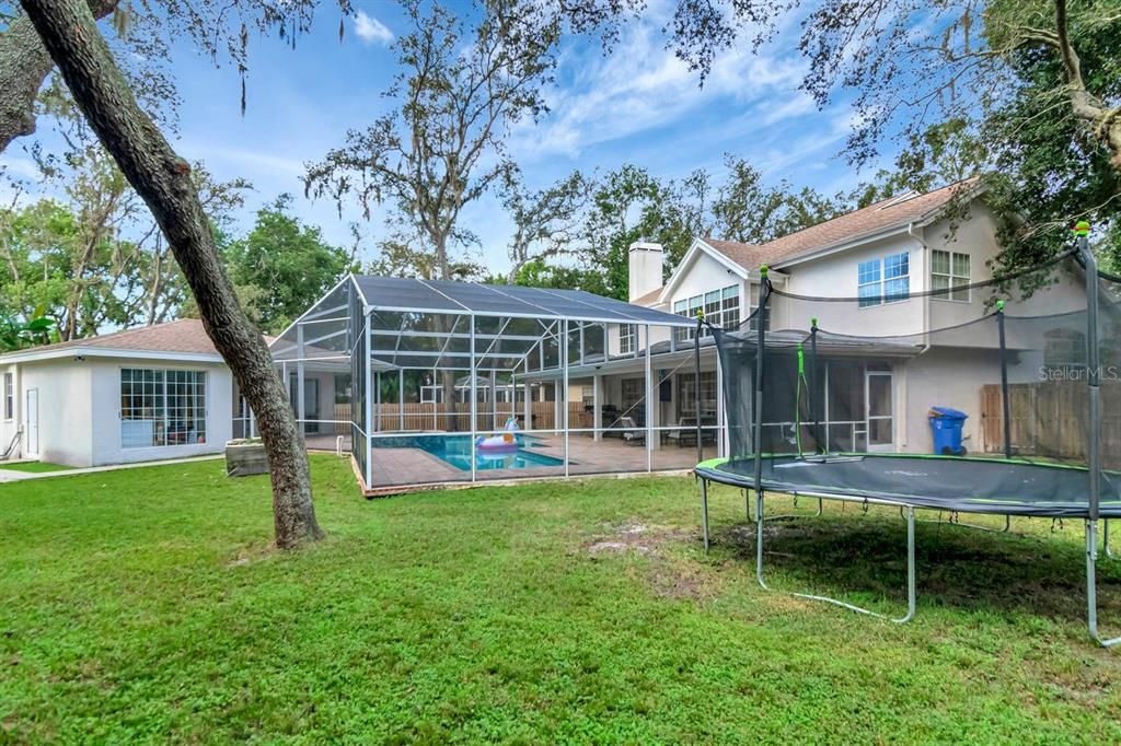 На продажу: $950,000 (6 спален, 4 ванн, 4161 Квадратных фут)