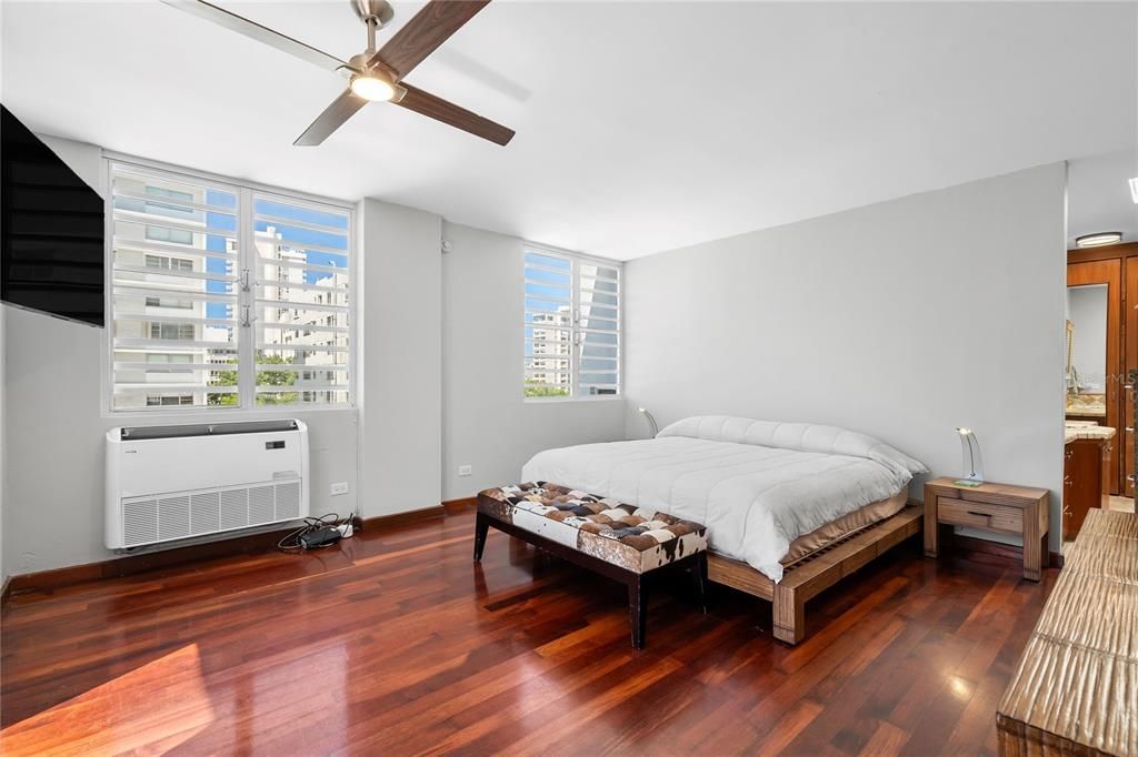 待售: $1,350,000 (3 贝兹, 3 浴室, 3030 平方英尺)