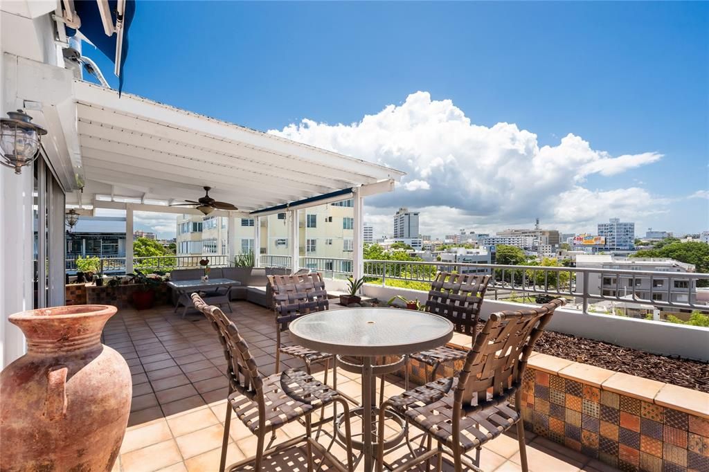 待售: $1,350,000 (3 贝兹, 3 浴室, 3030 平方英尺)