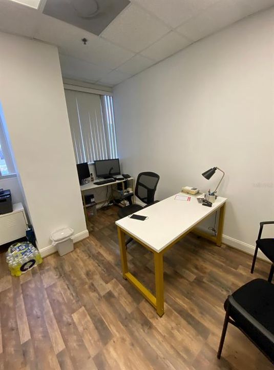 待售: $8,400 (0 贝兹, 0 浴室, 129 平方英尺)