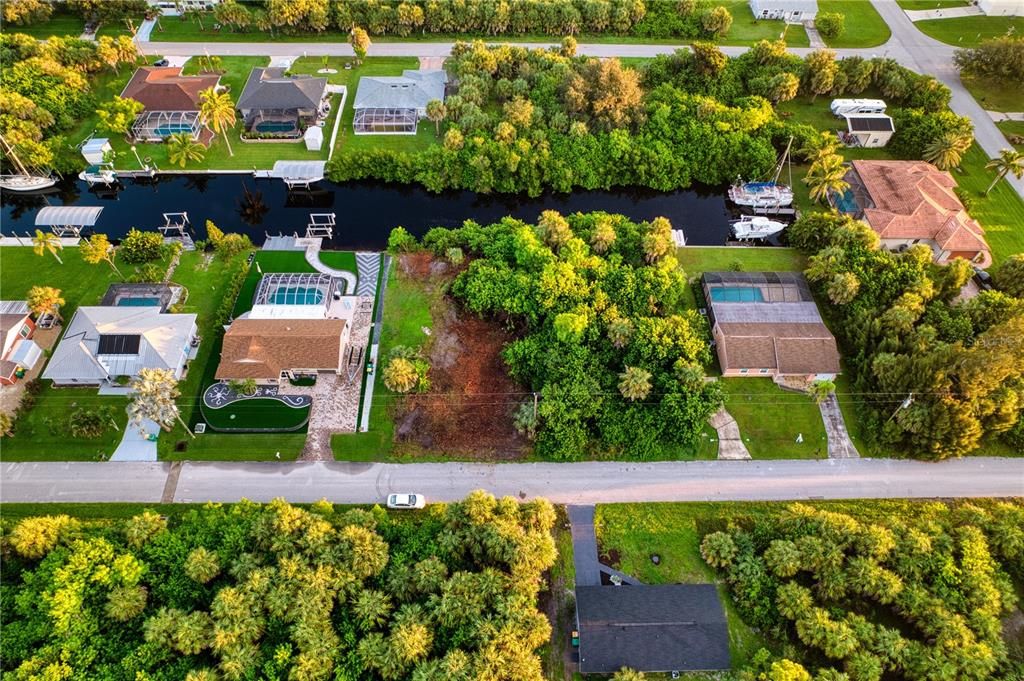 待售: $109,000 (0.23 acres)