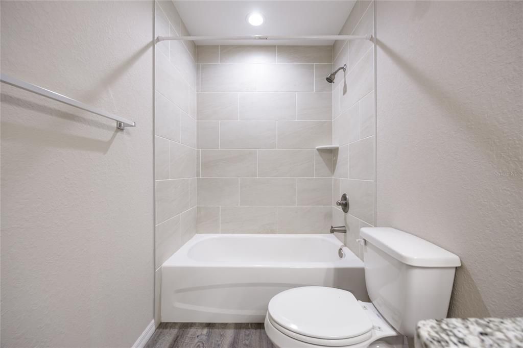 出租: $1,695 (3 贝兹, 2 浴室, 1499 平方英尺)