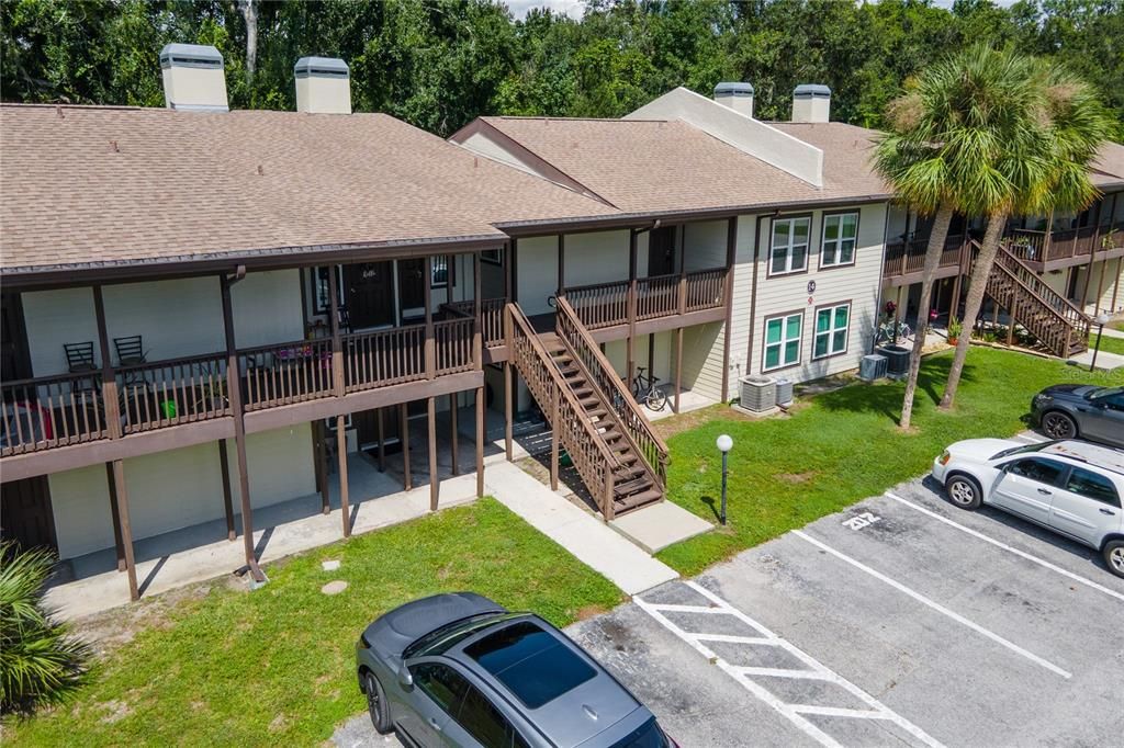 待售: $119,900 (2 贝兹, 2 浴室, 1085 平方英尺)