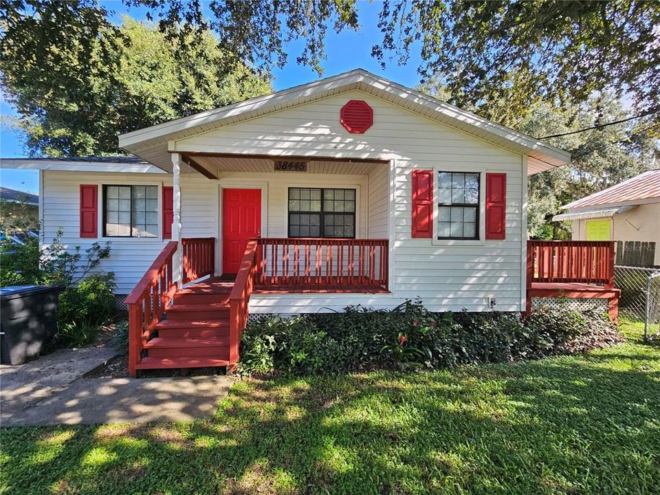 最近售出: $184,900 (3 贝兹, 1 浴室, 756 平方英尺)