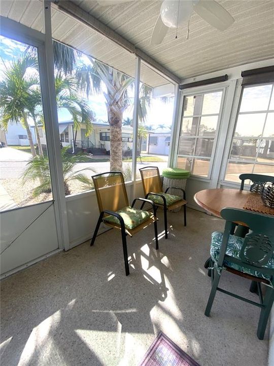 出租: $1,750 (3 贝兹, 2 浴室, 980 平方英尺)