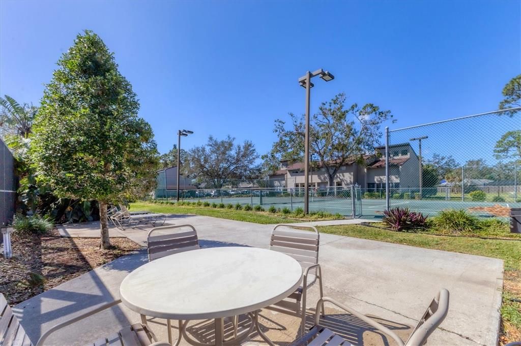 For Sale: $195,000 (2 beds, 2 baths, 1203 Square Feet)