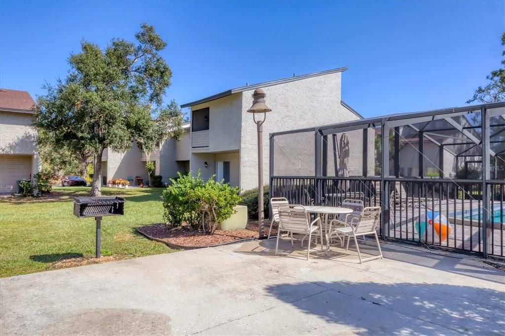 For Sale: $195,000 (2 beds, 2 baths, 1203 Square Feet)