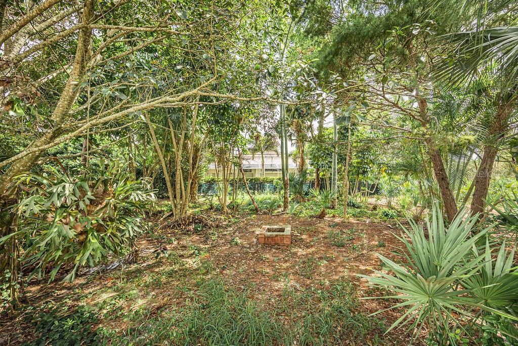 Под контрактом: $525,000 (3 спален, 2 ванн, 1805 Квадратных фут)